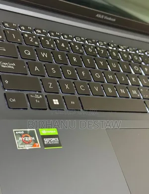 New Laptop Asus 16GB AMD Ryzen 7 SSD 512GB