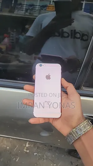 Apple iPhone 6s 16 GB Rose Gold