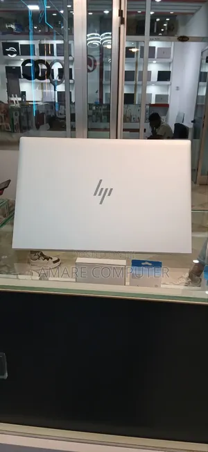 New Laptop HP EliteBook 830 G7 16GB Intel Core I5 SSD 512GB